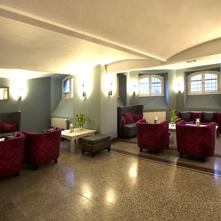 Mutterhaus 4* Dusseldorf
