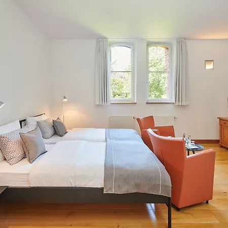 Mutterhaus 4* Dusseldorf