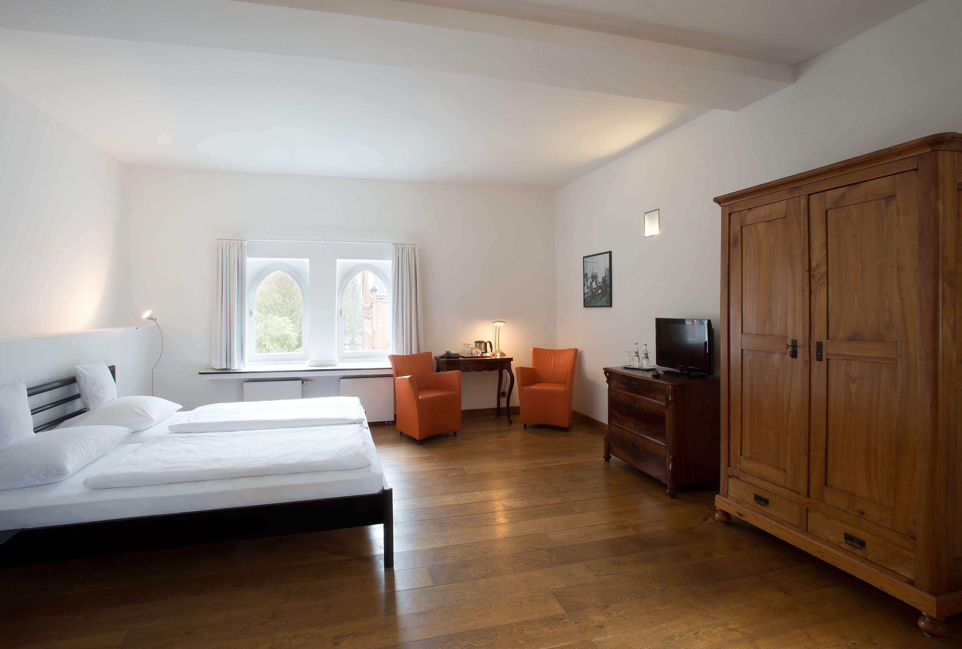 Hotel Mutterhaus Dusseldorf