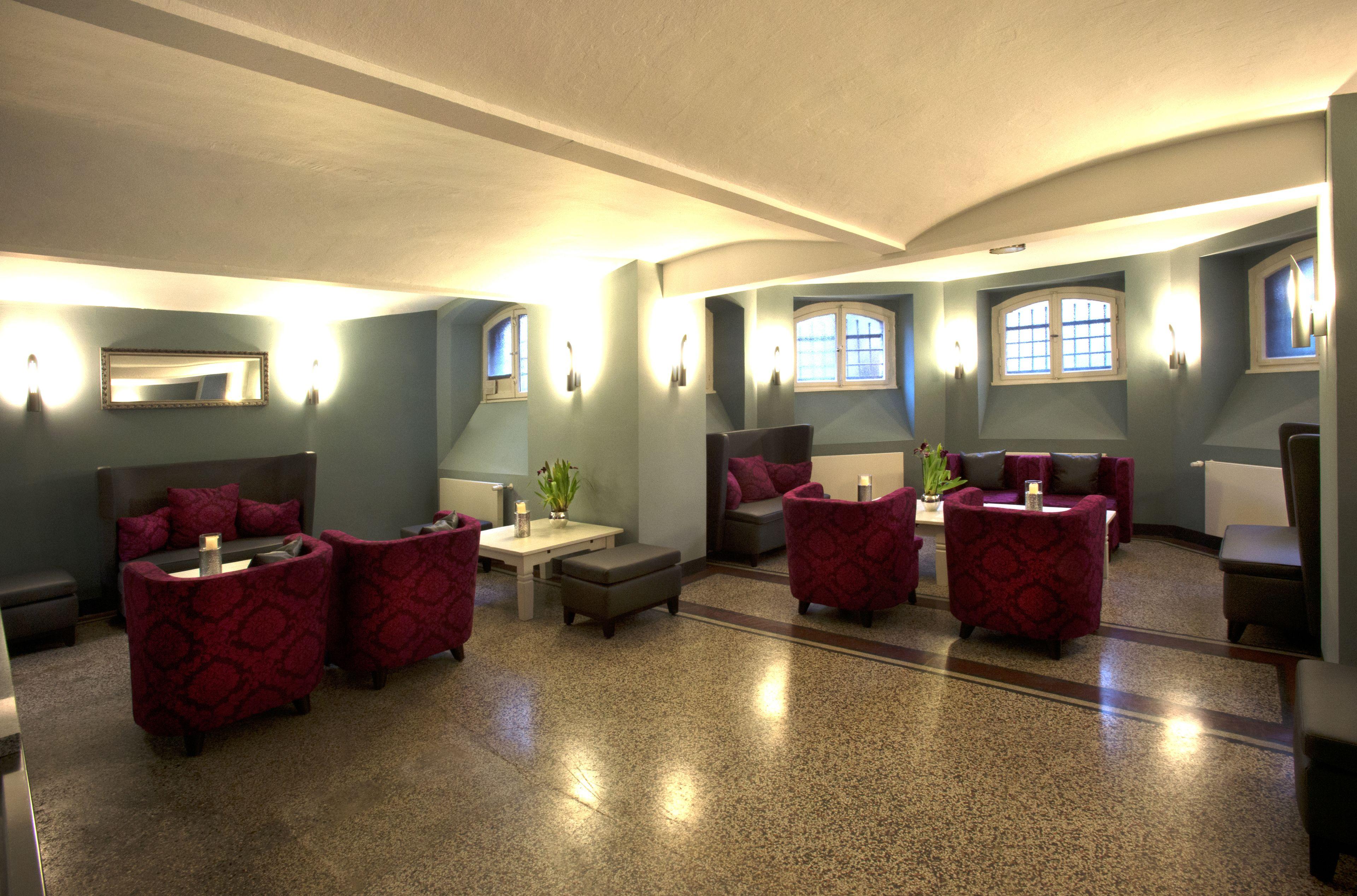 Mutterhaus 4* Dusseldorf